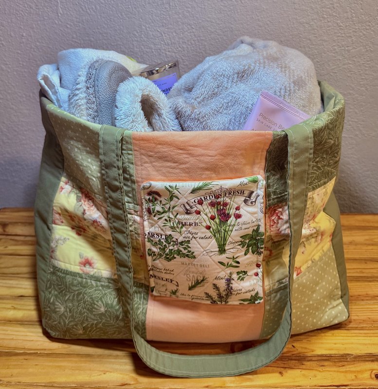 Overnighter Tote Bag
